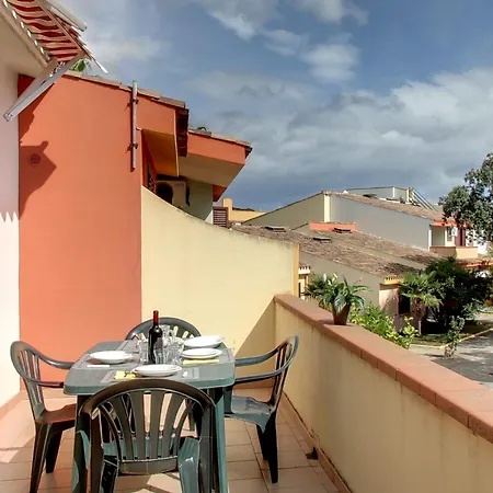 Oasi Anfiteatro Aparthotel