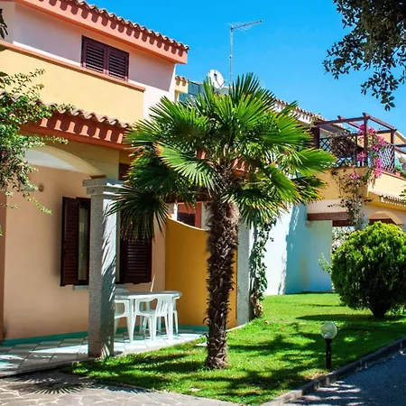 Oasi Anfiteatro Aparthotel Porto Ottiolu
