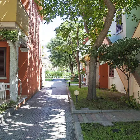 Oasi Anfiteatro Aparthotel 3*