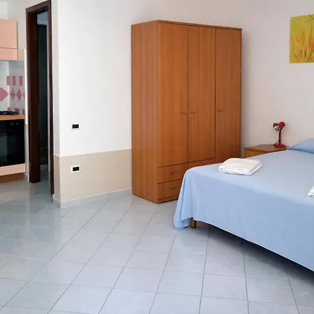 Oasi Anfiteatro Aparthotel 3*