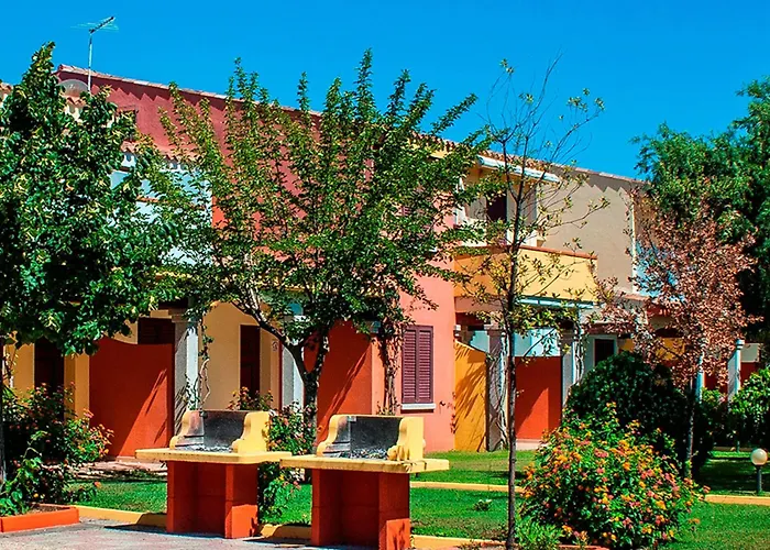 Aparthotel Oasi Anfiteatro 3*